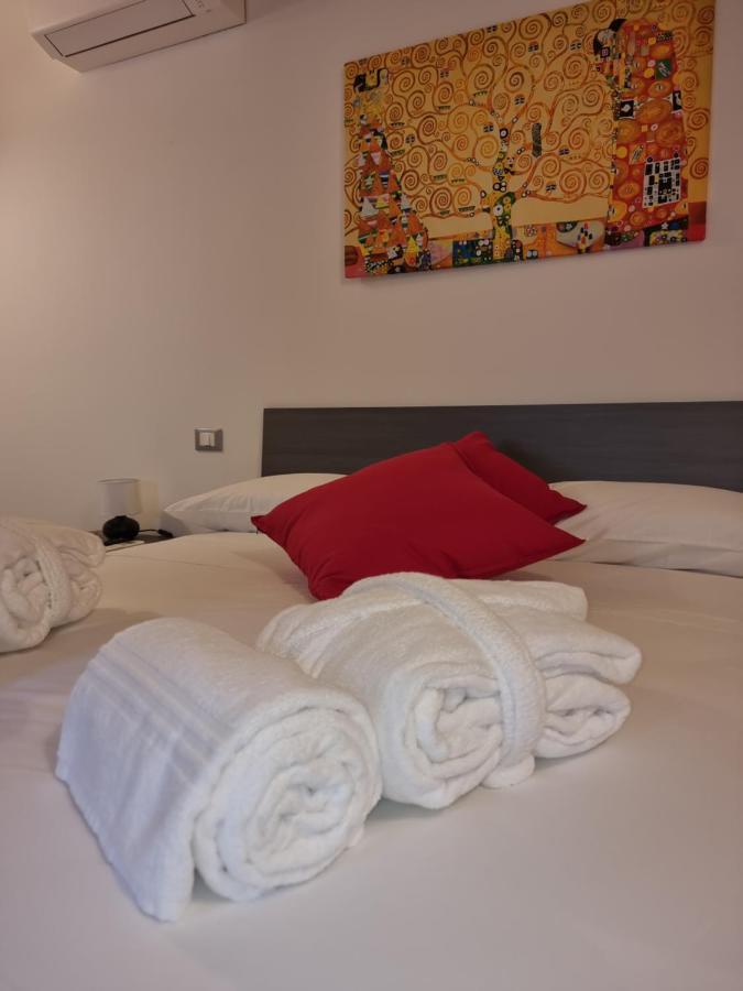 Casale Dei Priori Bed & Breakfast Rocca Massima Exterior photo