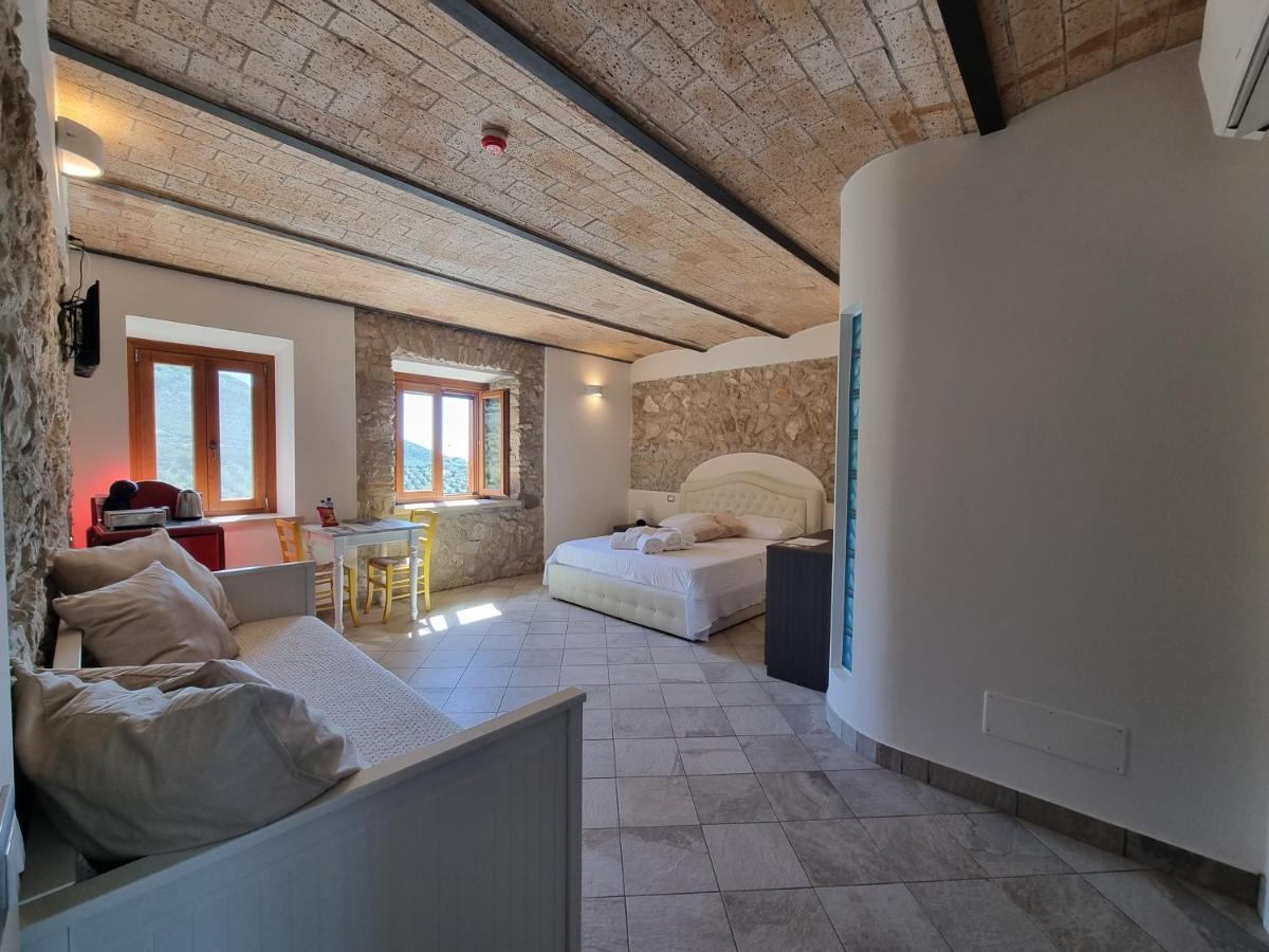Casale Dei Priori Bed & Breakfast Rocca Massima Exterior photo